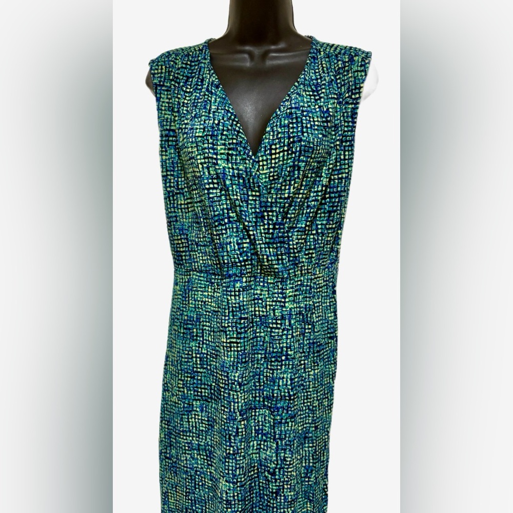 Sleeveless Blue-Green V-Neck Print Dress❤️